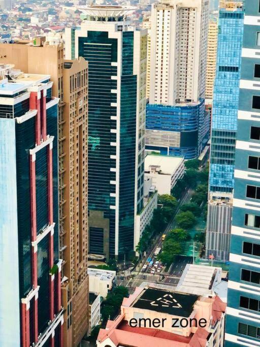 Air Residence 1Br With Balcony Free Netflix And Disney Plus Manilla Buitenkant foto