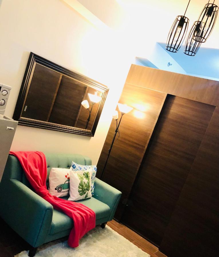 Air Residence 1Br With Balcony Free Netflix And Disney Plus Manilla Buitenkant foto