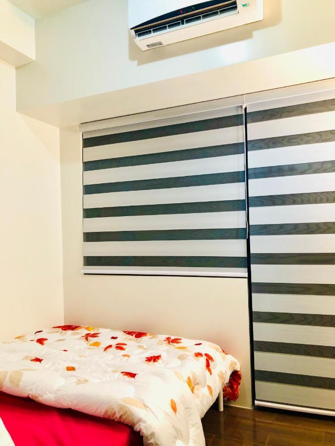 Air Residence 1Br With Balcony Free Netflix And Disney Plus Manilla Buitenkant foto